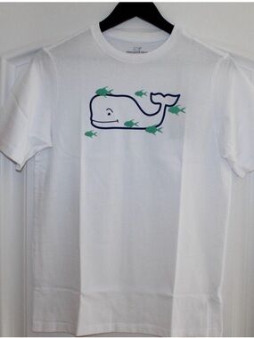 Vineyard Vines fish T-shirt (boys M/12-14) (NWT)